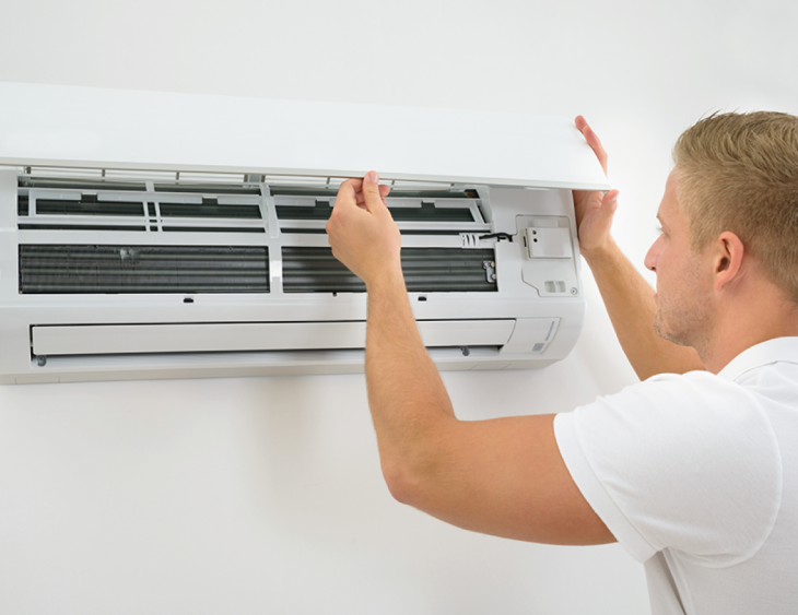 Cómo elegir al profesional adecuado para la instalación de tu aire  acondicionado - Home Solution