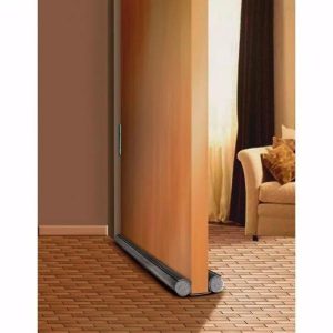 Burlete para la puerta para aislar la casa - Home Solution